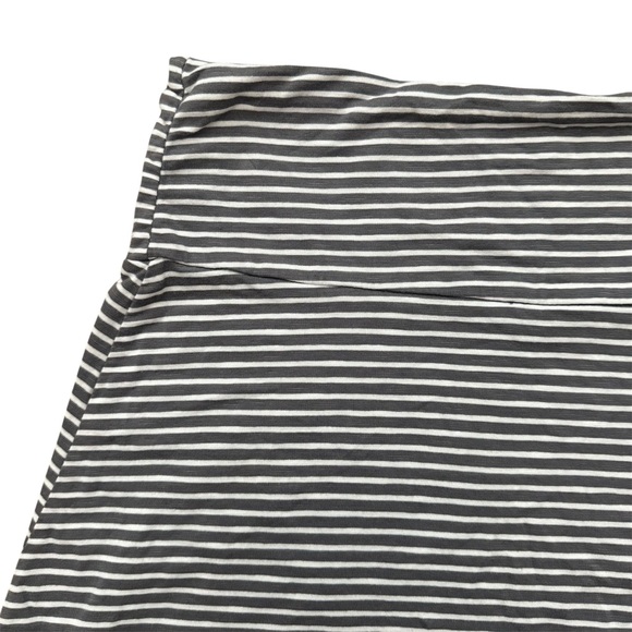 Toad&Co Chaka Skirt Gray White Striped Organic Cotton Large - Picture 4 of 8